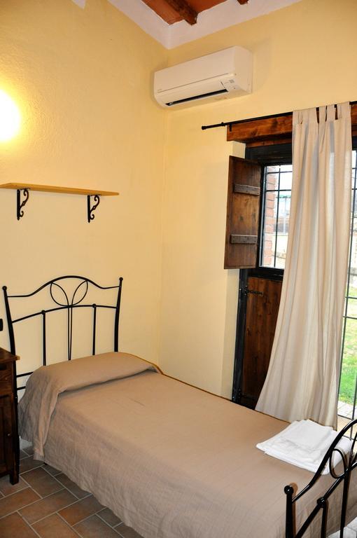 Agriturismo Nociquerceto Тарано Экстерьер фото