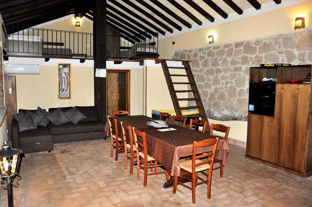 Agriturismo Nociquerceto Тарано Экстерьер фото