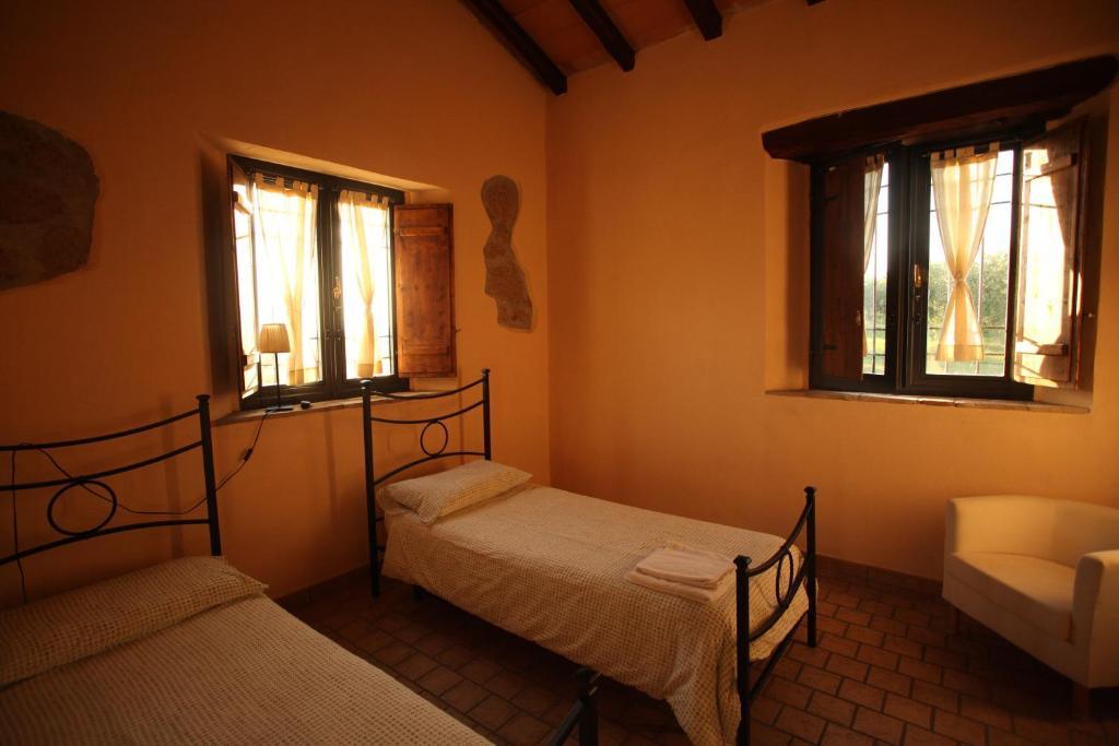 Agriturismo Nociquerceto Тарано Экстерьер фото