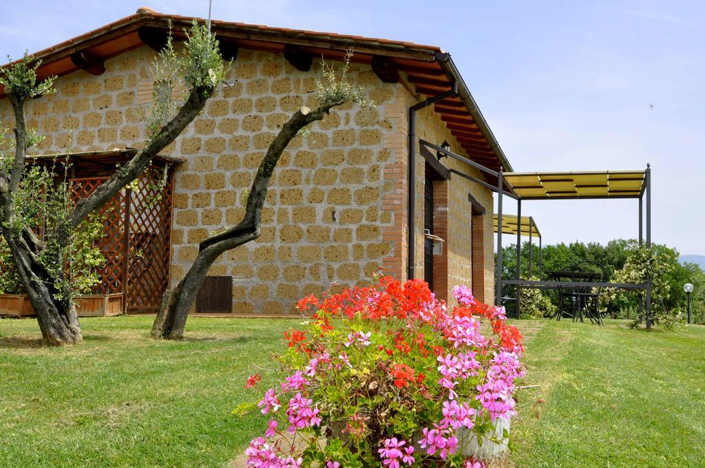 Agriturismo Nociquerceto Тарано Экстерьер фото